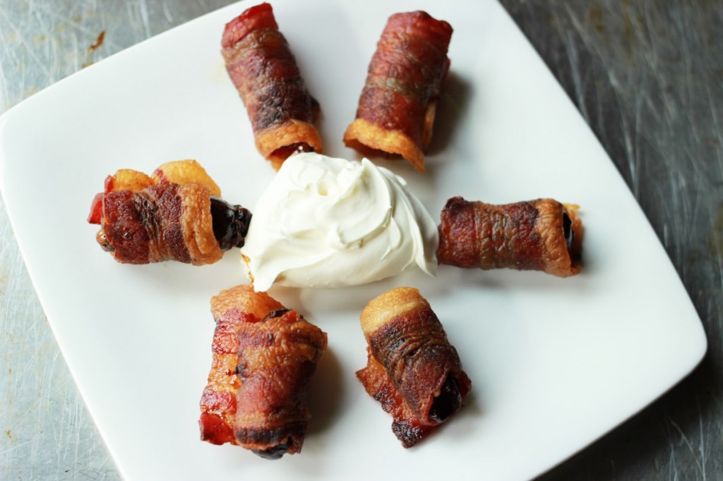 bacon wrapped dates with mascarpone