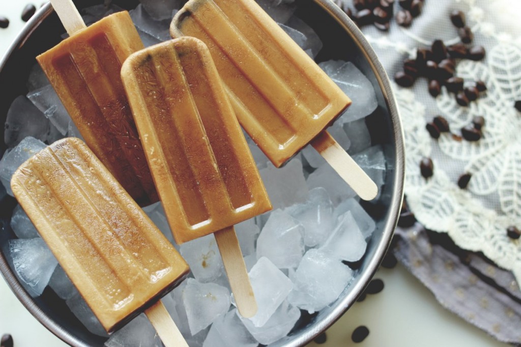 vietnamese_iced_coffee_popsicles